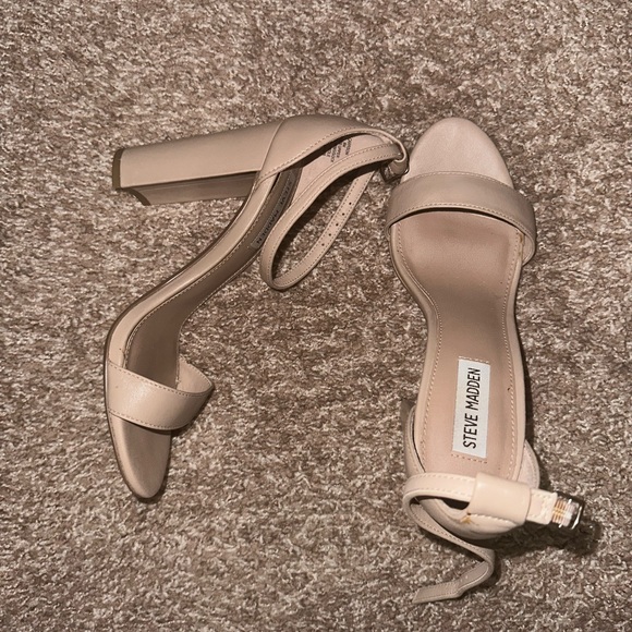Steve Madden strap heels. - Picture 2 of 2